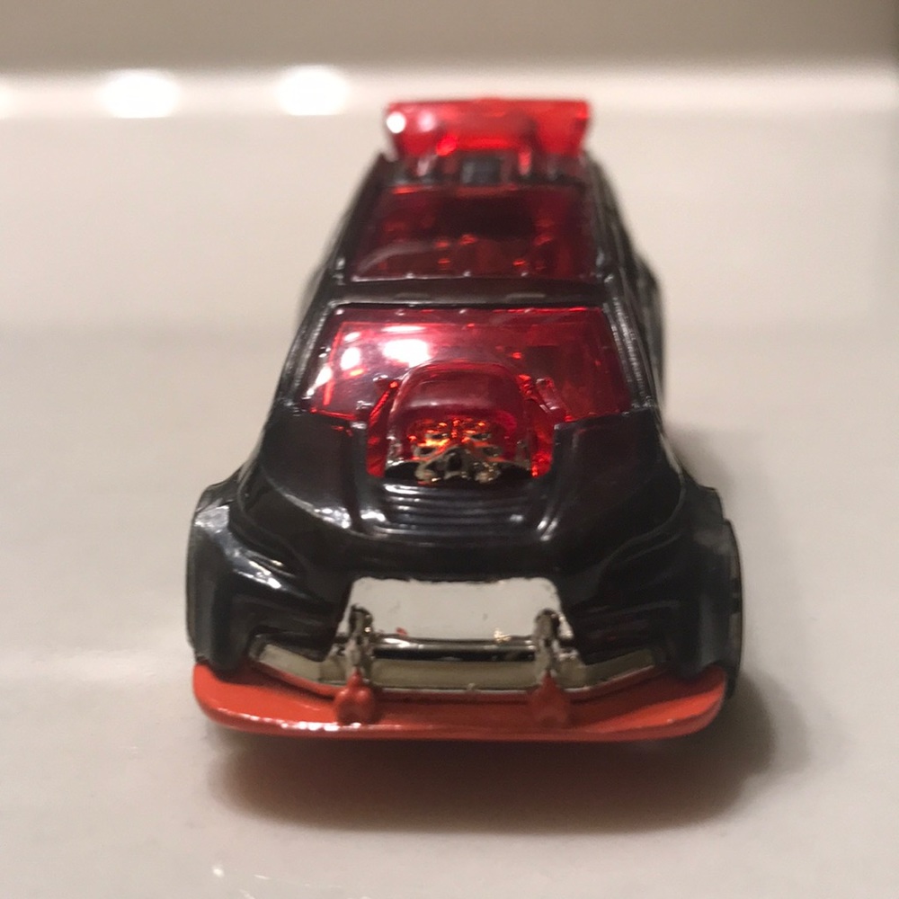 Hot wheels nitro tailgater